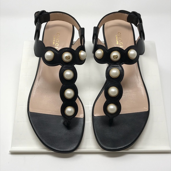 Authentic Gucci Sandals with Pearl detail - Picture 2 of 7